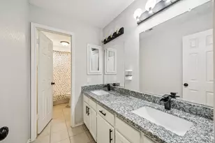 16802 Willow Bend Ct, Sugar Land, TX 77479 - Photo 25