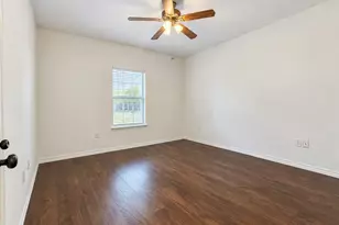2605 N Abell St, Wharton, TX 77488 - Photo 13