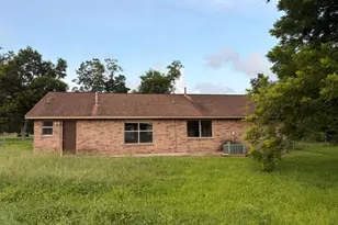 412 Durazno Rd, Jones Creek, TX 77541 - Photo 11
