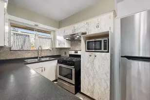 6415 Limestone St, Houston, TX 77092 - Photo 7