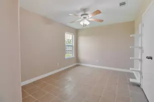 14926 Diamond Way, Baytown, TX 77523 - Photo 9