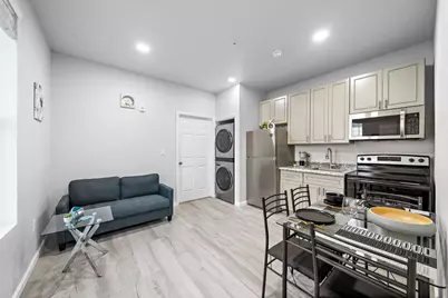 803 Avenue K Unit  F, Galveston, TX 77550 - Photo 1