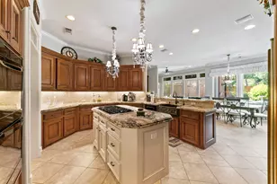 13915 Springmint Dr, Cypress, TX 77429 - Photo 9