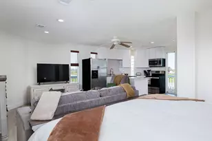 3120 Hwy 87, Crystal Beach, TX 77650 - Photo 23
