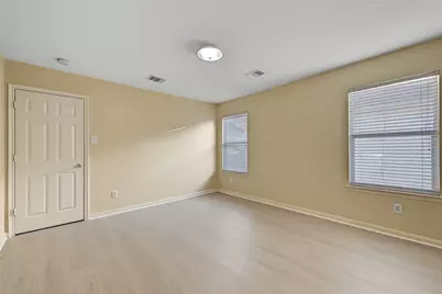 13107 Dawn Hollow Lane, Houston, TX 77072 - Photo 37