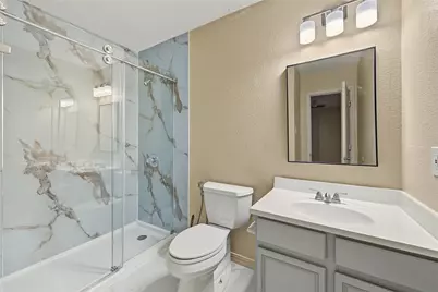 13107 Dawn Hollow Lane, Houston, TX 77072 - Photo 39