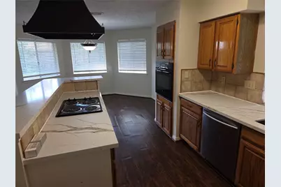 15114 Farndale Drive, Houston, TX 77062 - Photo 7