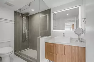 2001 Holcombe Blvd, Houston, TX 77030 - Photo 19
