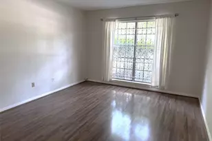 2600 Bellefontaine St, Houston, TX 77025 - Photo 17