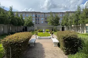 2600 Bellefontaine St, Houston, TX 77025 - Photo 1