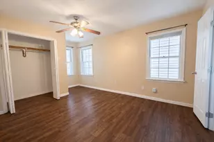 1611 Campbell Ln, Galveston, TX 77551 - Photo 7