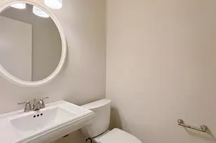 2400 N Braeswood Blvd, Houston, TX 77030 - Photo 9