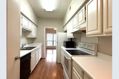 2400 N Braeswood Boulevard #329, Houston, TX 77030 - Photo 7