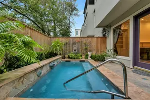 2112 McDuffie St, Houston, TX 77019 - Photo 7