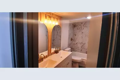 14703 Barryknoll Lane #26, Houston, TX 77079 - Photo 7
