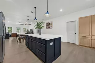 1008 Danube St, Houston, TX 77051 - Photo 9