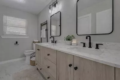 1108 County Road 136A, Alvin, TX 77511 - Photo 25