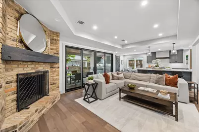 339 Wycliffe Drive, Houston, TX 77079 - Photo 9