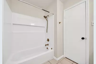 8447 Lake Crystal Drive, Houston, TX 77095 - Photo 13