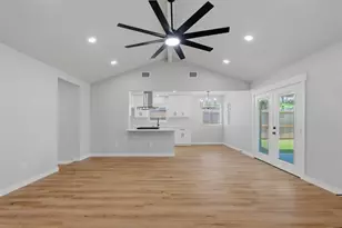 447 Castlebar Ct, Houston, TX 77015 - Photo 9