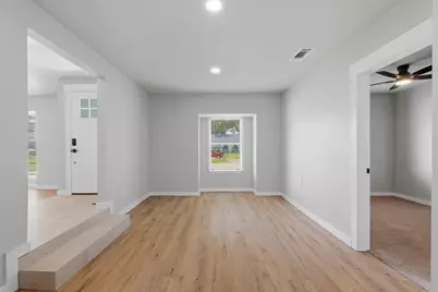 447 Castlebar Court, Houston, TX 77015 - Photo 5