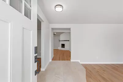 447 Castlebar Court, Houston, TX 77015 - Photo 3