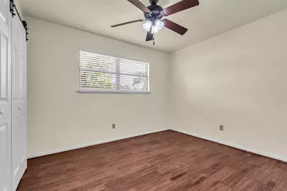 17831 W Fm 1097, Montgomery, TX 77356 - Photo 19