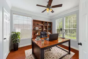 103 Chatsworth Cir, Sugar Land, TX 77479 - Photo 7