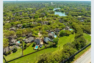 103 Chatsworth Circle, Sugar Land, TX 77479 - Photo 45