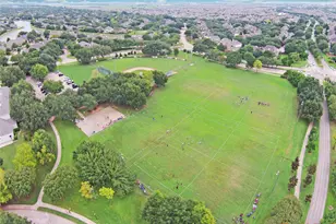 103 Chatsworth Cir, Sugar Land, TX 77479 - Photo 41