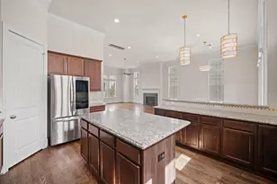 2710 Arabelle Grove, Houston, TX 77007 - Photo 15