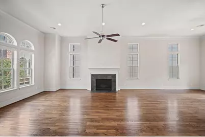 2710 Arabelle Grove, Houston, TX 77007 - Photo 9