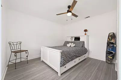 323 Lake Livingston Drive, Livingston, TX 77351 - Photo 13