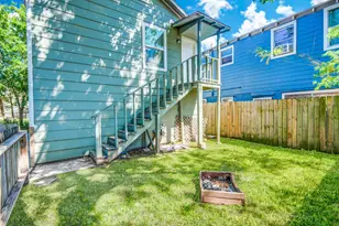 206 Frawley St, Houston, TX 77009 - Photo 3