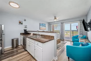 9520 Seawall Blvd, Galveston, TX 77554 - Photo 11