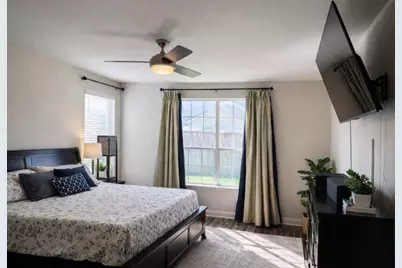 21219 Manor Brook Lane, Spring, TX 77379 - Photo 9