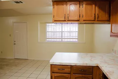 16326 Quail Place Drive, Houston, TX 77489 - Photo 5