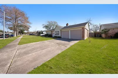 9115 Tanager Street, Houston, TX 77036 - Photo 3