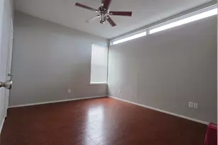 1107 W 17th St, Houston, TX 77008 - Photo 31