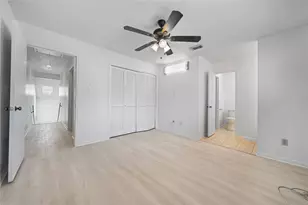 13742 Hollowgreen Dr, Houston, TX 77082 - Photo 3
