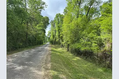 1325 County Road 2650, Rye, TX 77369 - Photo 7