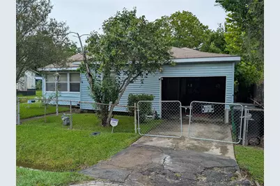 8013 Maxroy Street, Houston, TX 77088 - Photo 11