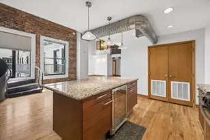 915 Franklin St, Houston, TX 77002 - Photo 17