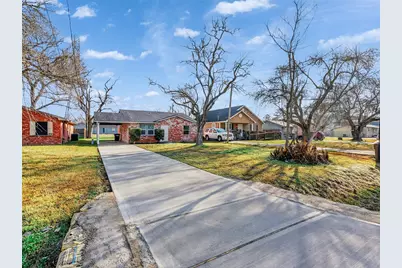2613 Timber Drive, Dickinson, TX 77539 - Photo 27