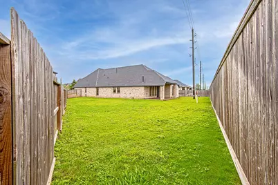 4002 Maple Glen Drive, Fulshear, TX 77441 - Photo 33