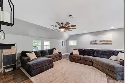 819 Sentinel Oaks, Pinehurst, TX 77362 - Photo 11