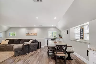 819 Sentinel Oaks, Pinehurst, TX 77362 - Photo 13