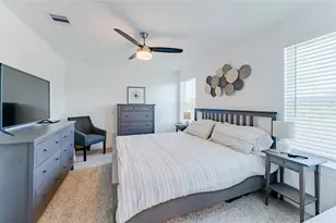 10213 Berkeley Spgs Trl, Houston, TX 77051 - Photo 7