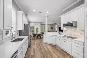 119 Misty Harbor Dr, Montgomery, TX 77356 - Photo 3