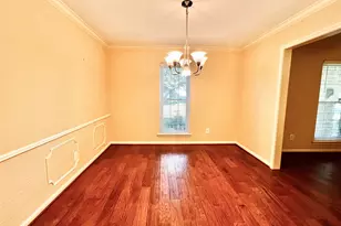 13935 St Marys Ln, Houston, TX 77079 - Photo 5